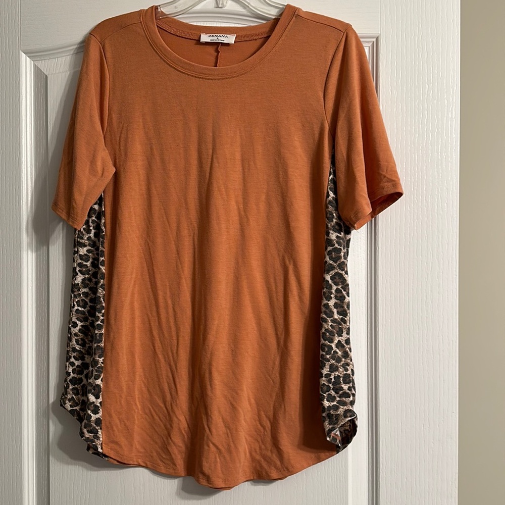 Zenana Butter Orange Round Neck Shirt with Leopard Details